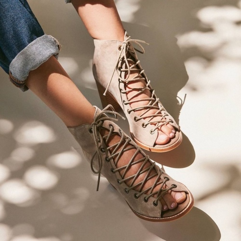 Jeffrey Campbell Cos Taupe Suede Lace-Up Booties 9
